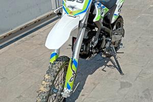 moto cvm 125