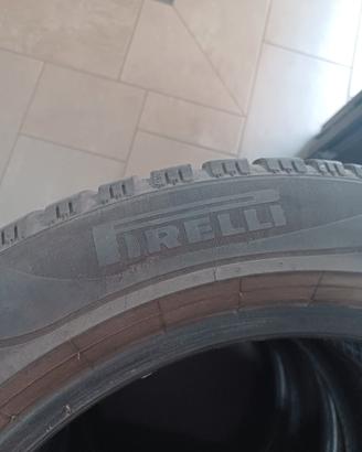 4 gomme Pirelli 205/55 R16