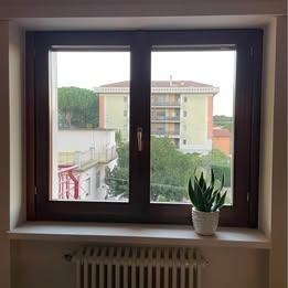FINESTRE IN LEGNO