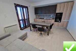 Appartamento Ristrutturato Arredato Via Petrara