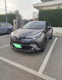 Toyota CHR Hybrid 1.8 Lounge