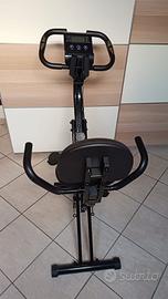 Vengo Cyclette pieghevole mai usata.