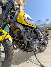 Ducati scrambler icon 800