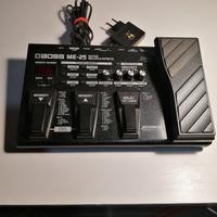 Multieffetto per chitarra Boss ME 25