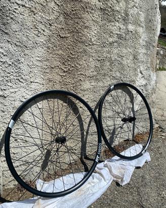 Ruote Ruote DT Swiss E 1800 Spline 23 Disc