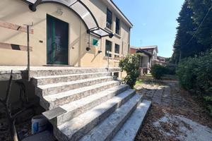 COMPLESSO A VOLTA MANTOVANA