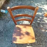 sedie legno color noce scuro 