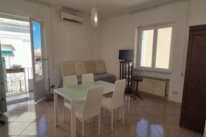 Ischia porto centro mare