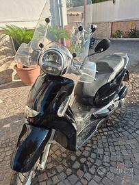 Scarabeo 250Ie