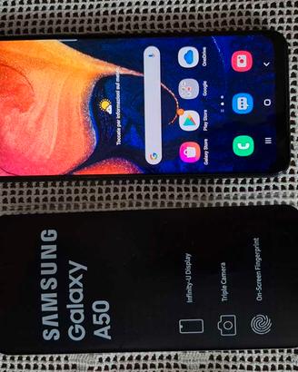 Smartphone Samsung Galaxy A50, colore nero