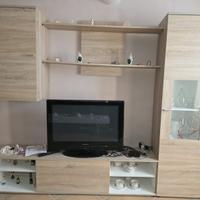 Parete attrezzata soggiorno color rovere chiaro