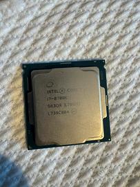 I7 8700K Asus TUF Z370 Corsair Noctua NH-14