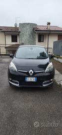Renault Scenic Xmod 1.5 dCi