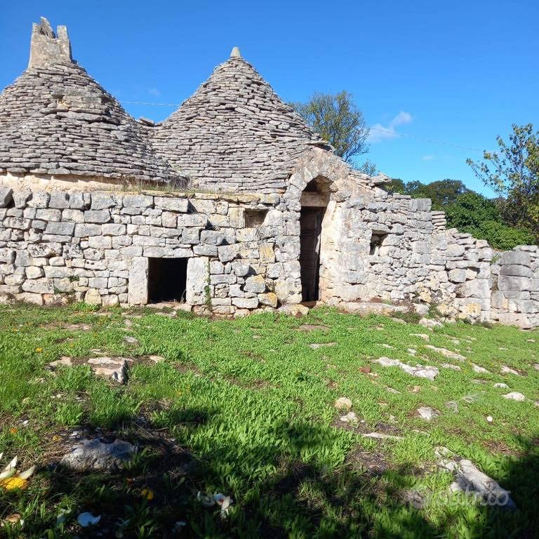 Rustico / Casale di 75 m² con 5 locali a Martina F - Vista 2