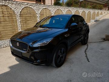 Jaguar E-PACE D150 AWD Black Edition – Eleganza e