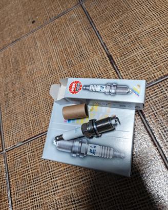 Candele NGK Laser Iridium