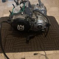 Blocco motre husqvarna sm 125