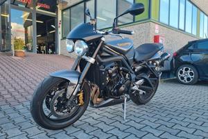 Triumph Street Triple 765 R