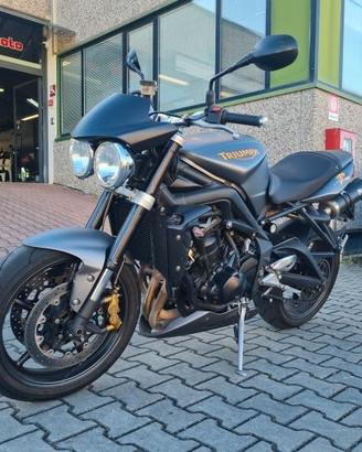 Triumph Street Triple 765 R
