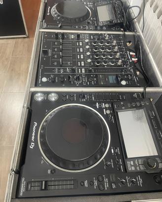 Set Pioneer CDJ2000NXS2 + DJM900NXS2 + Flight Case