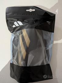 parastinchi Adidas tiro sg taglia m