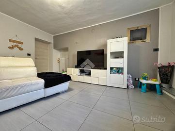 CASA SEMINDIPENDENTE A CASELETTE