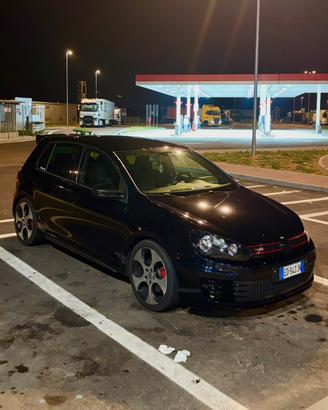 Volkswagen Golf 6 GTI - 2010