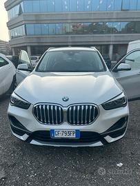 BMW X1 (F48) sdrive18d xLine