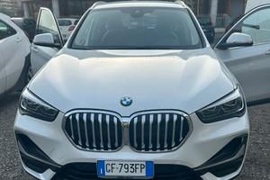 BMW X1 (F48) sdrive18d xLine