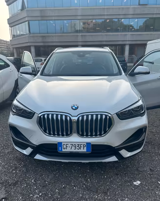 BMW X1 - 2021 sdrive18d xLine 23000 km