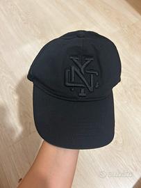 Cappellino nero