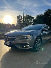 OPEL Insignia - 2018