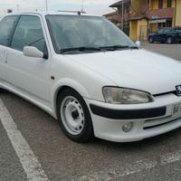Peugeot 106 1.6 16 v rally originale