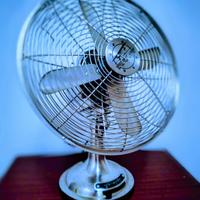 🌐 Ventilatore Vintage  in metallo 