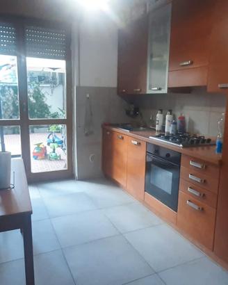 Appartamento con terrazzo a pochi passi dal mare