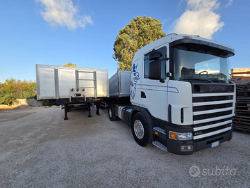 Trattore stradale Scania 144. 530 con disco