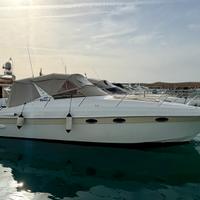 Barca a motore Nima 32