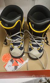 Scarponi snowboard Nitro nuovi