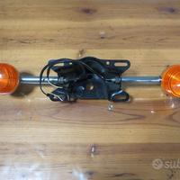 Gruppo frecce posteriore originale Triumph