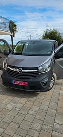 Opel Vivaro Combi