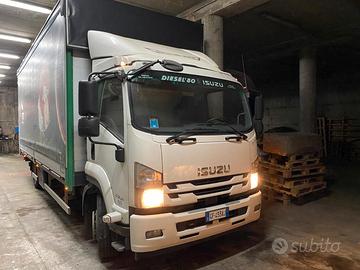 Camion isuzu f14 240