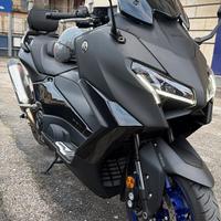 T max 560 2025 akrapovic