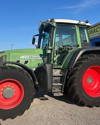 fendt 716 TMS con sollevatore anteriore