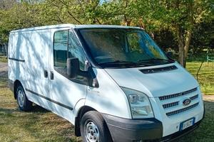Ford transit 2012 con aria condizionata gira 3 il