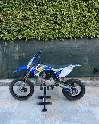 Pit bike MTR 160cc Pari al NUOVO Pronta Uso 40 ore