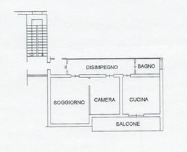 Via Porrino. Trilocale, cortile e lastrico solare