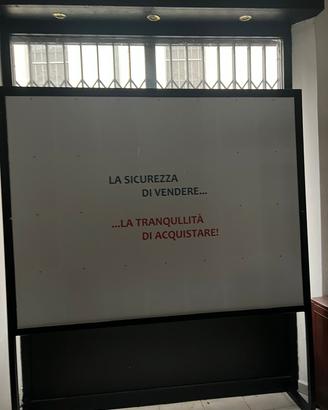 per vetrine immobiliari