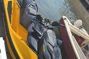 Moto d acqua