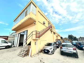 Ampio capannone artigianale + rendita