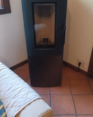 stufa a pellet Ravelli mod. Alfa